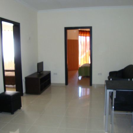 Belmont Court Apartments Qawra Zewnętrze zdjęcie