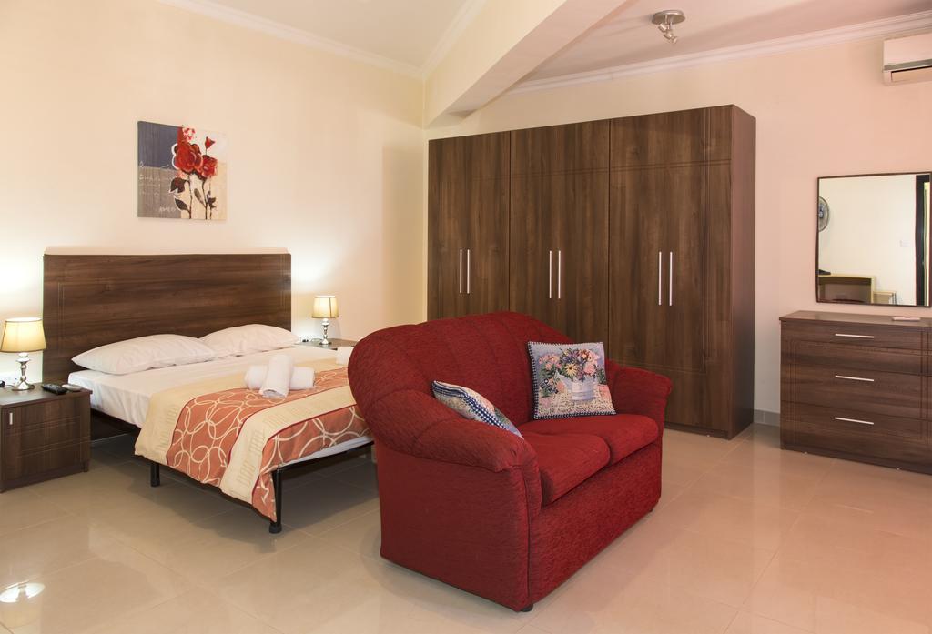 Belmont Court Apartments Qawra Zewnętrze zdjęcie