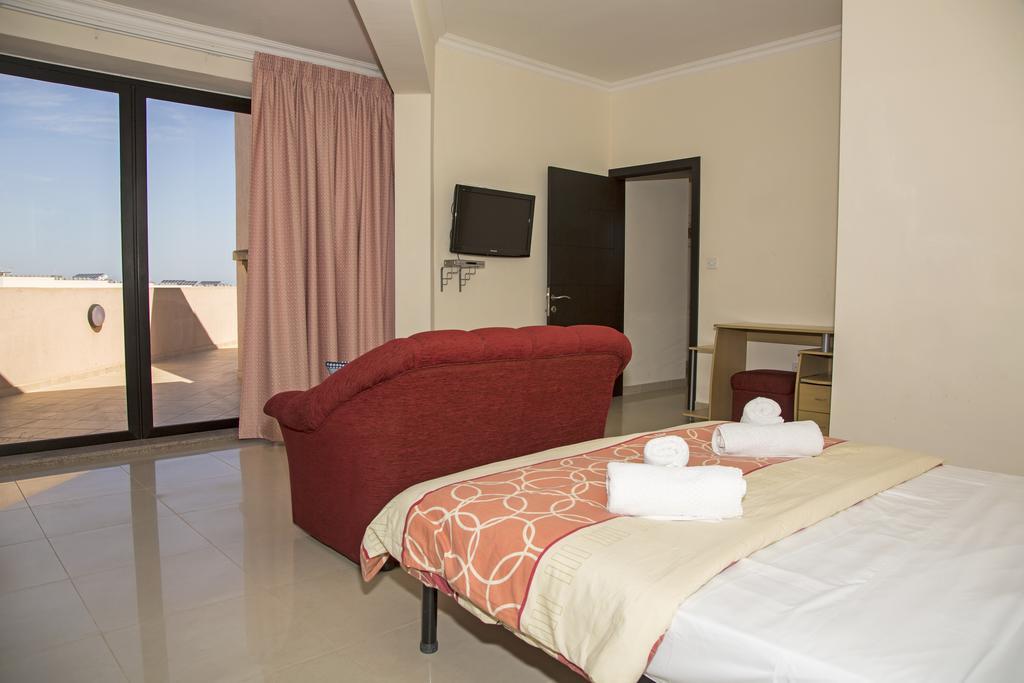 Belmont Court Apartments Qawra Zewnętrze zdjęcie
