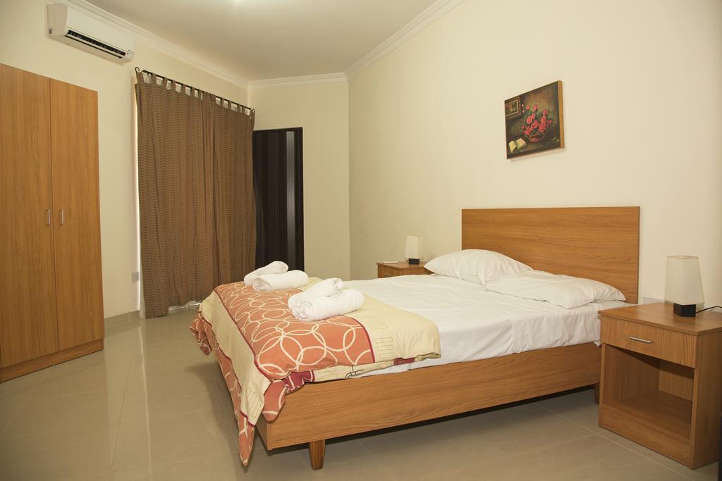 Belmont Court Apartments Qawra Zewnętrze zdjęcie
